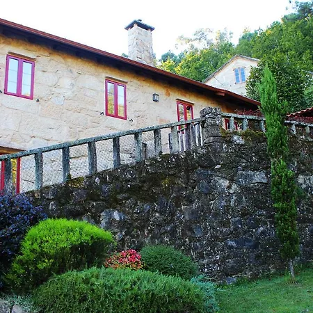 Dom wakacyjny Preciosa Casa Rural Con Piscina En *