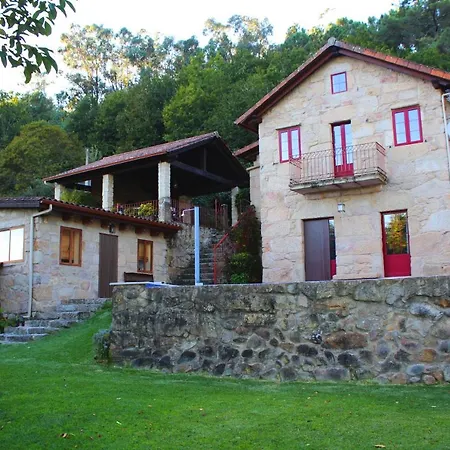 Dom wakacyjny Preciosa Casa Rural Con Piscina En Mondariz