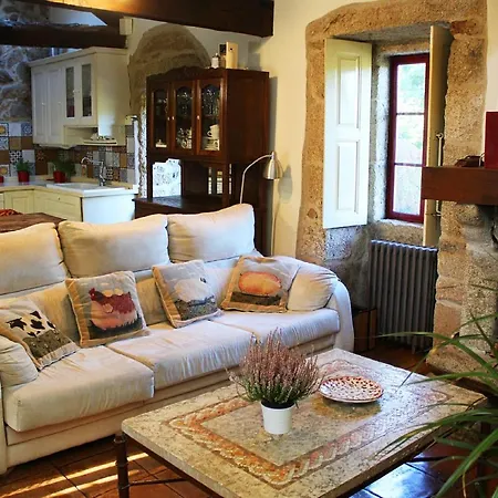 Dom wakacyjny Preciosa Casa Rural Con Piscina En Mondariz